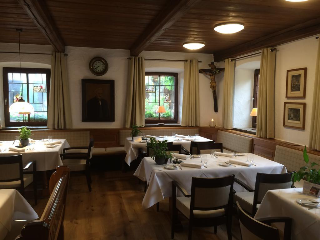 Hotel Restaurant Forstwirt Грасбрун Екстериор снимка